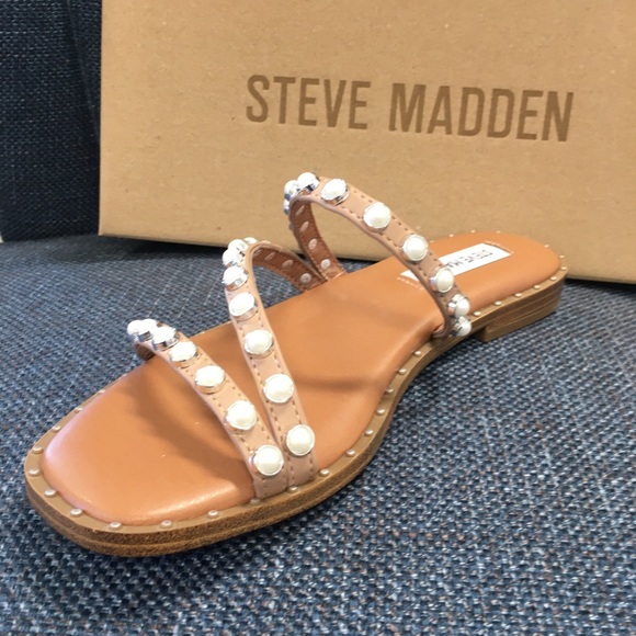 “Restock ”Steve madden Pearl flat Nude sandals C - Picture 9 of 11